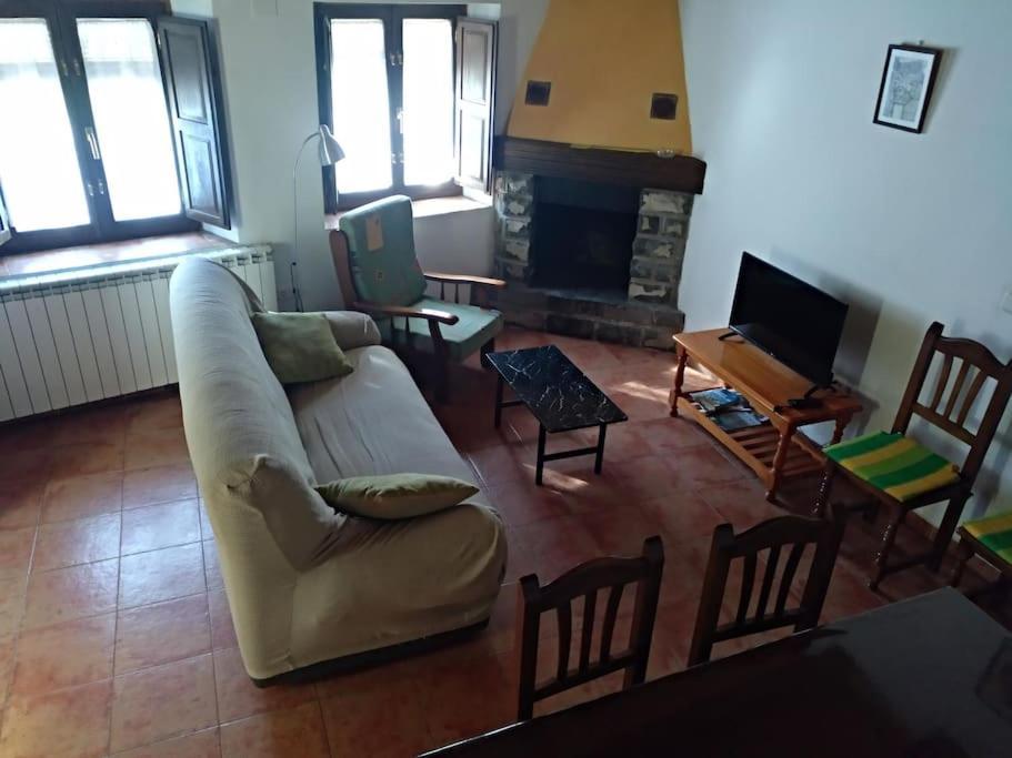 شقة Casa Lovaco Borau المظهر الخارجي الصورة